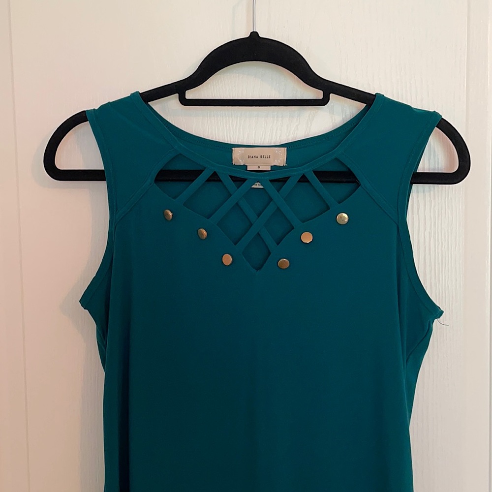 Emerald green top